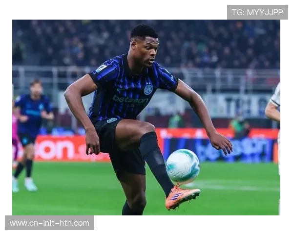 邓弗里斯、达米安伤缺,国米右路告急