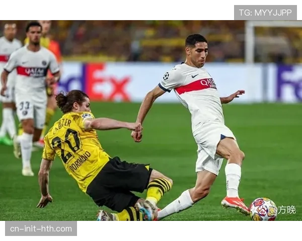 欧冠决赛上半场结束,多特蒙德1-0暂时领先皇家马德里 欧冠决赛上半场结束,多特蒙德1-0暂时领先皇家马德里